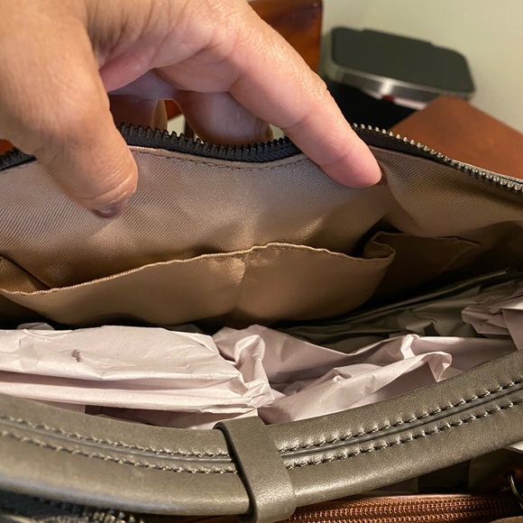 Medium Size Grey Hobo Bag - Picture 6 of 9